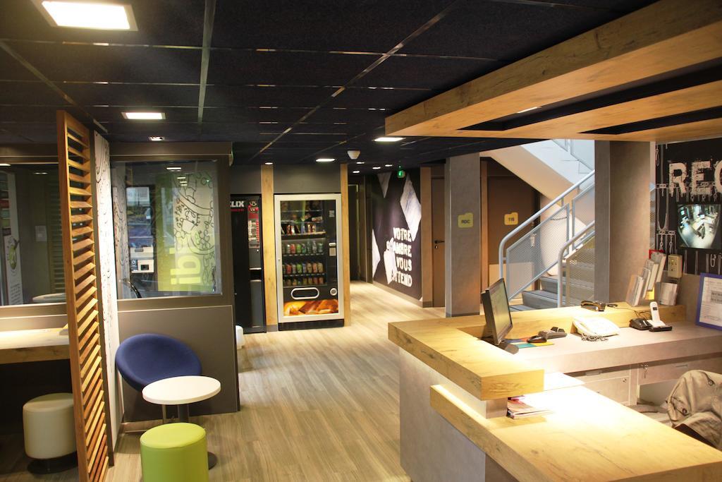 Ibis Budget Versailles Château Saint Cyr Eksteriør billede
